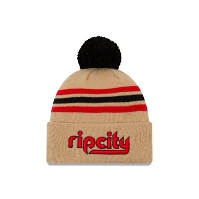 Sapca New Era Portland Trail Blazers NBA 2019 NBA Authentics City Series Pom Knit Beanie - Maro